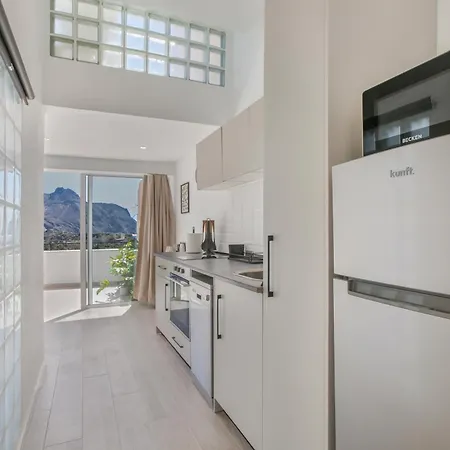 Atlantic Sunrise Apartman